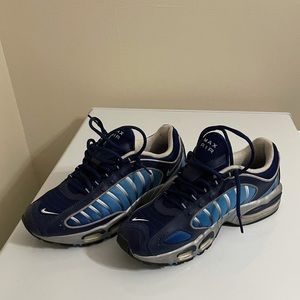 Men tailwind air max